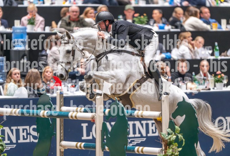 20241020-161218-2024-10-20-16-12-19-64-NIKON-Z-9