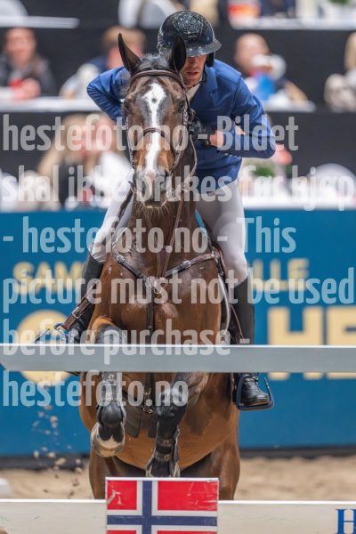20241020-161537-2024-10-20-16-15-38-73-NIKON-Z-9