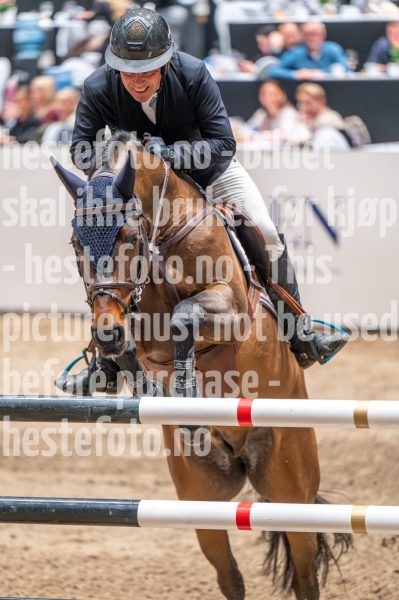 20241020-162603-2024-10-20-16-26-03-11-NIKON-Z-6-2