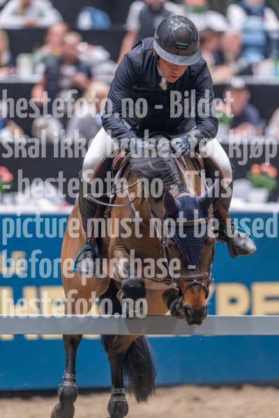 20241020-162613-2024-10-20-16-26-13-00-NIKON-Z-9