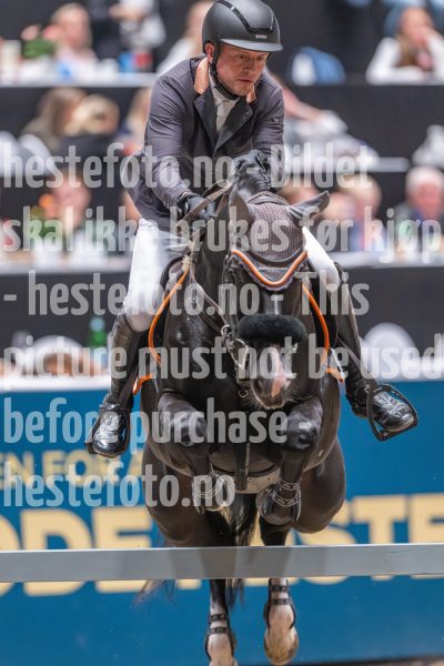 20241020-162825-2024-10-20-16-28-26-64-NIKON-Z-9