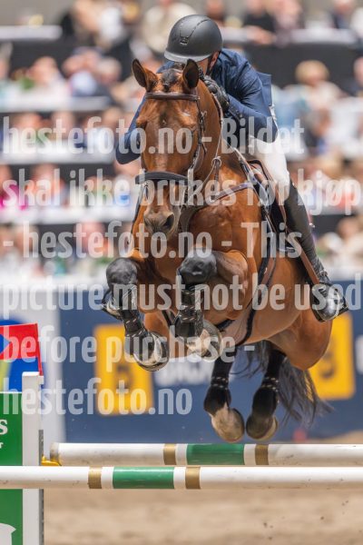 20241020-163302-2024-10-20-16-33-03-78-NIKON-Z-9