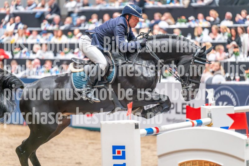 20241020-164214-2024-10-20-16-42-15-81-NIKON-Z-6-2