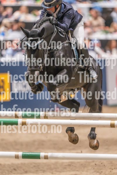20241020-164223-2024-10-20-16-42-23-10-NIKON-Z-9