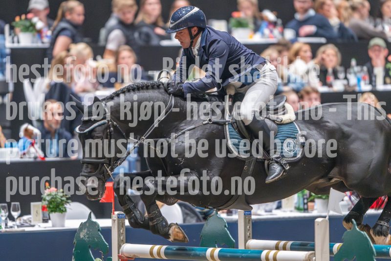 20241020-164251-2024-10-20-16-42-51-26-NIKON-Z-9