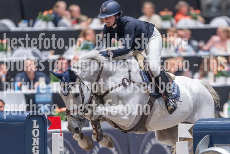 20241020-165824-2024-10-20-16-58-24-12-NIKON-Z-9