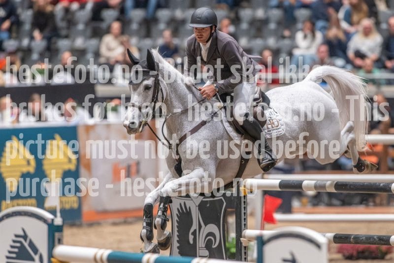 20241020-170005-2024-10-20-17-00-05-45-NIKON-Z-9