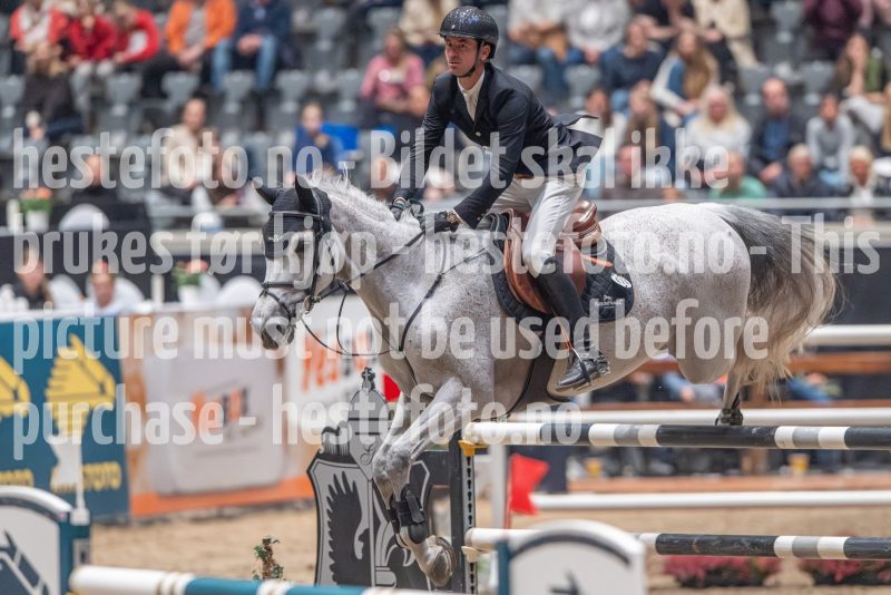 20241020-170227-2024-10-20-17-02-27-14-NIKON-Z-9