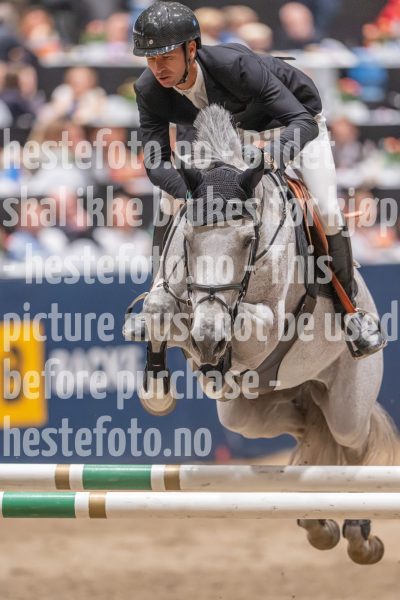 20241020-170230-2024-10-20-17-02-31-45-NIKON-Z-9