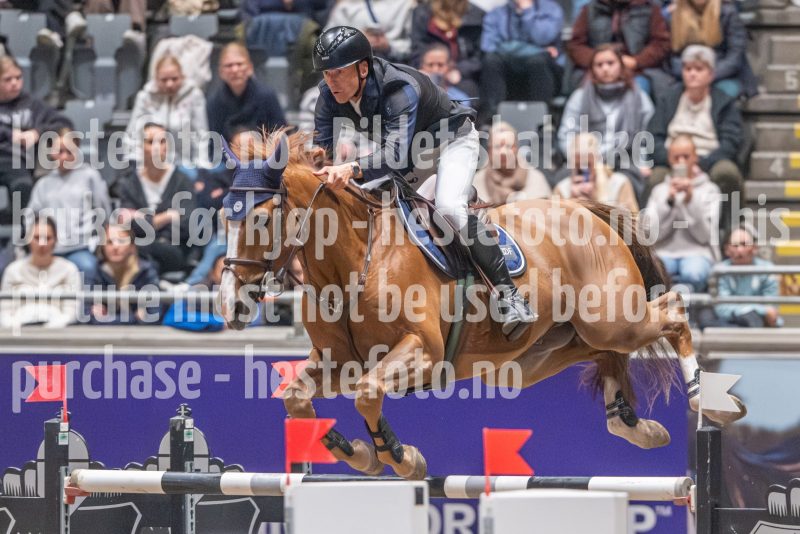 20241020-170500-2024-10-20-17-05-01-83-NIKON-Z-9