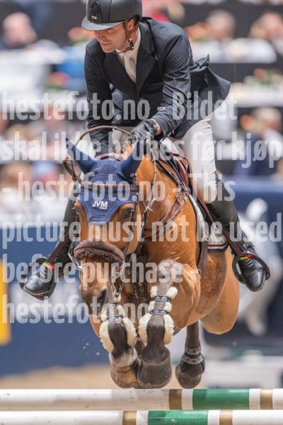 20241020-170726-2024-10-20-17-07-26-08-NIKON-Z-9