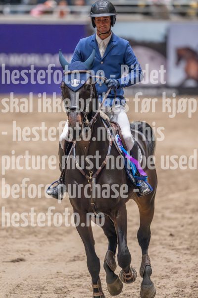 20241020-175017-2024-10-20-17-50-18-60-NIKON-Z-9