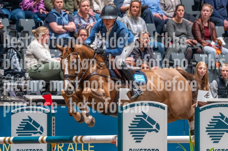 20241020-115243-2024-10-20-11-52-44-77-NIKON-Z-6-2