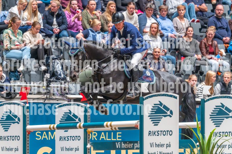 20241020-115614-2024-10-20-11-56-14-40-NIKON-Z-6-2