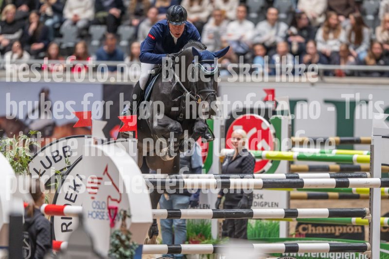20241020-115627-2024-10-20-11-56-28-86-NIKON-Z-9