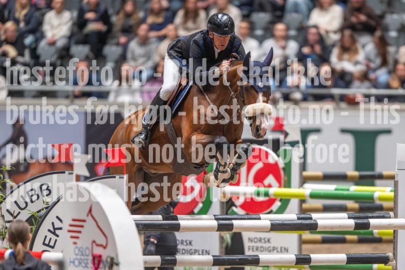 20241020-120144-2024-10-20-12-01-45-66-NIKON-Z-9