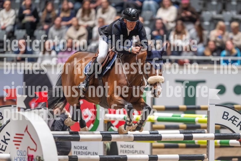 20241020-120144-2024-10-20-12-01-45-81-NIKON-Z-9