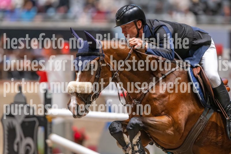 20241020-120149-2024-10-20-12-01-49-25-NIKON-Z-9