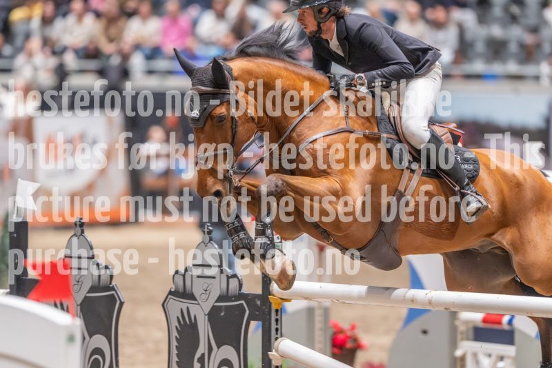 20241020-120351-2024-10-20-12-03-52-70-NIKON-Z-9