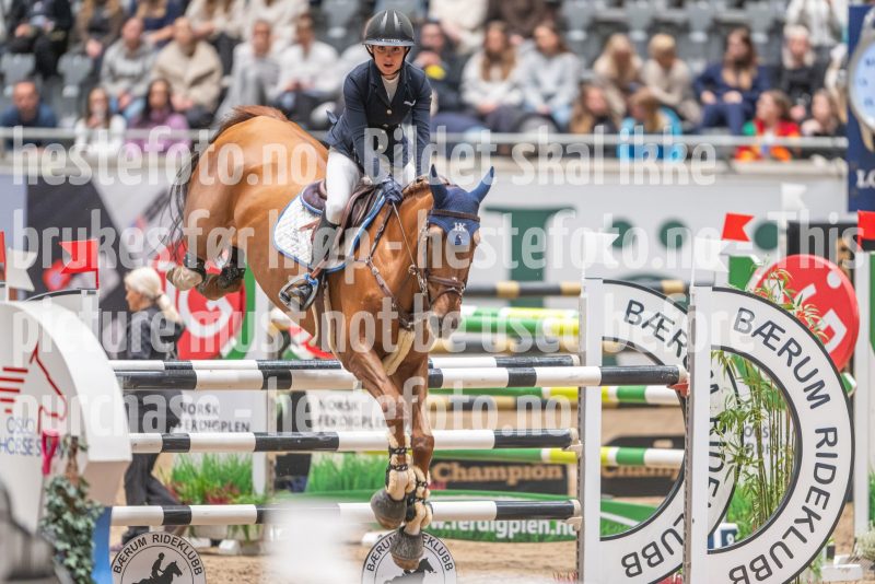 20241020-121002-2024-10-20-12-10-03-70-NIKON-Z-9