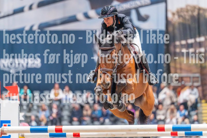 20241020-121108-2024-10-20-12-11-09-52-NIKON-Z-6-2