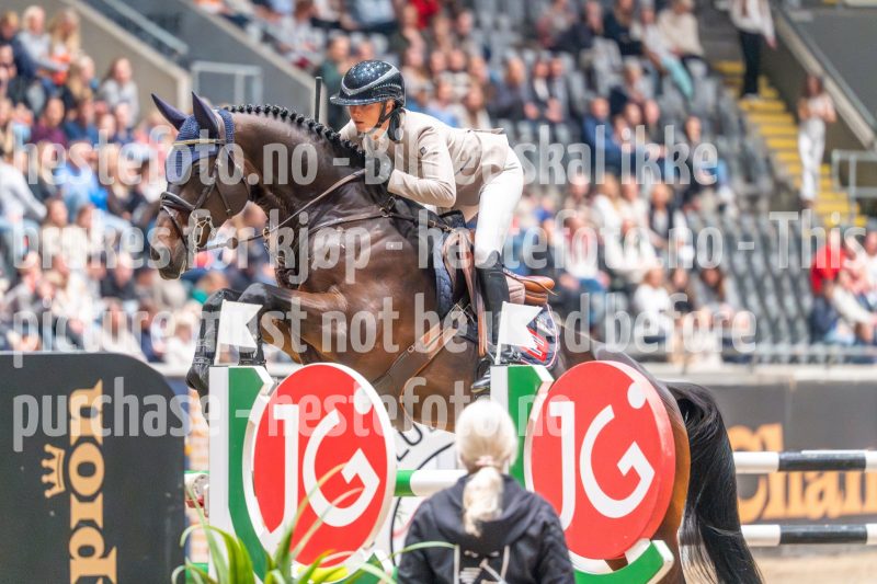 20241020-121503-2024-10-20-12-15-04-75-NIKON-Z-6-2