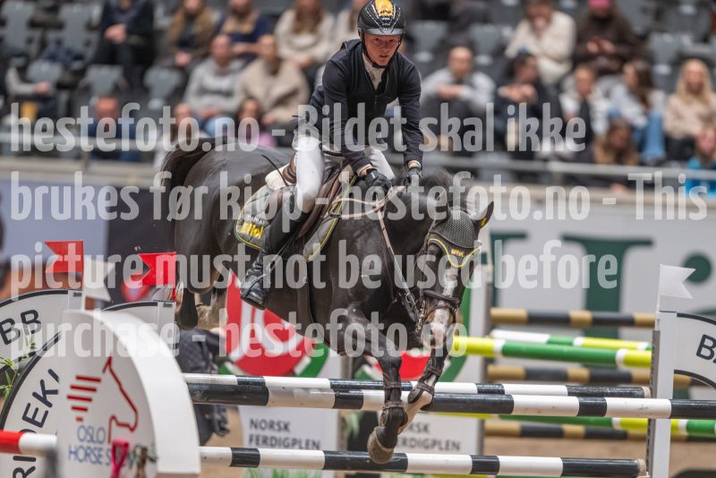 20241020-121814-2024-10-20-12-18-14-11-NIKON-Z-9