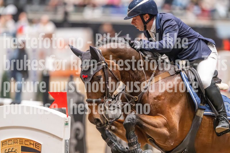 20241020-122137-2024-10-20-12-21-38-56-NIKON-Z-9