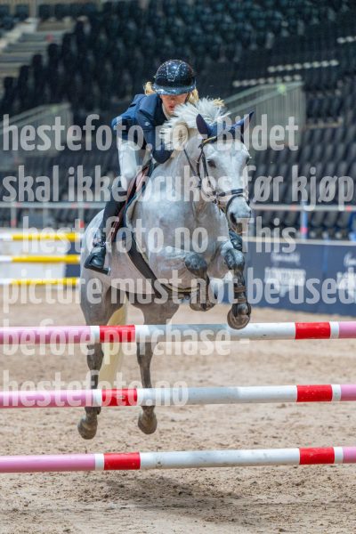 20251010-112243-DSC_8205