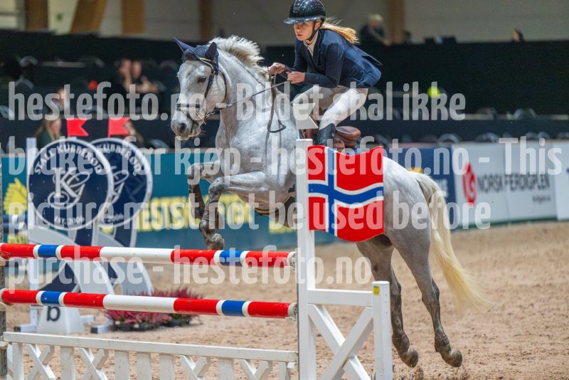 20251010-112305-DSC_8224