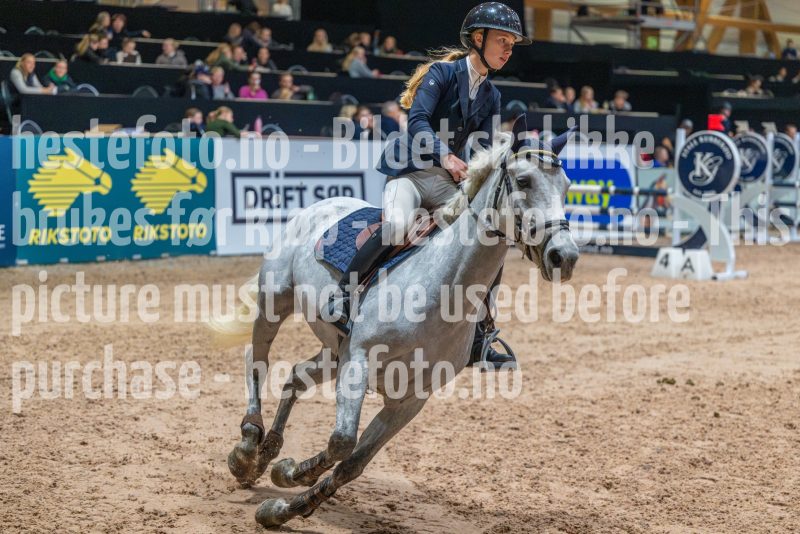 20251010-112307-DSC_8256