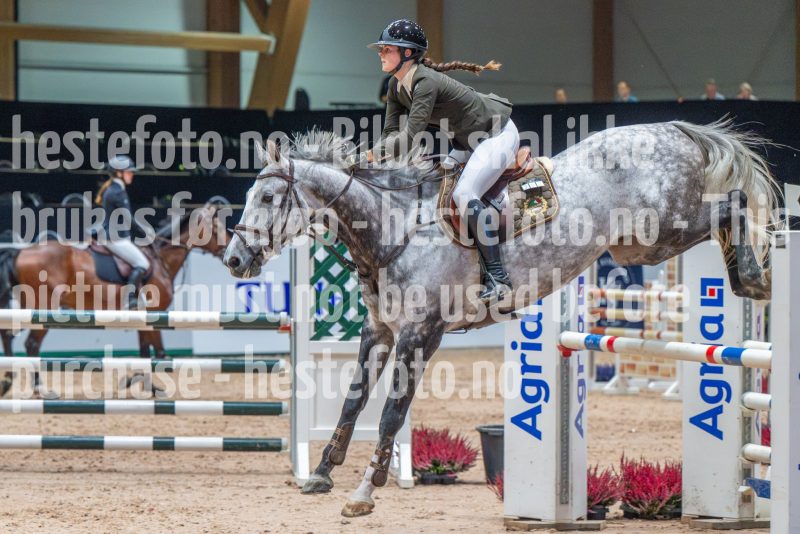 20251010-124754-DSC_9715