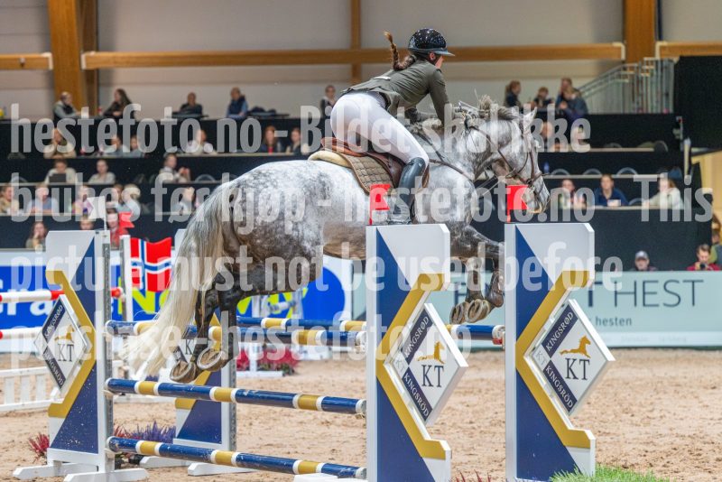 20251010-124841-DSC_9734