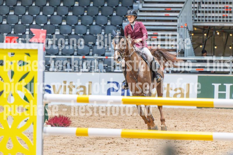 20251010-125420-DSC_9875