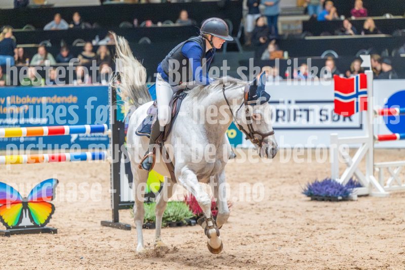 20251010-125618-DSC_9935