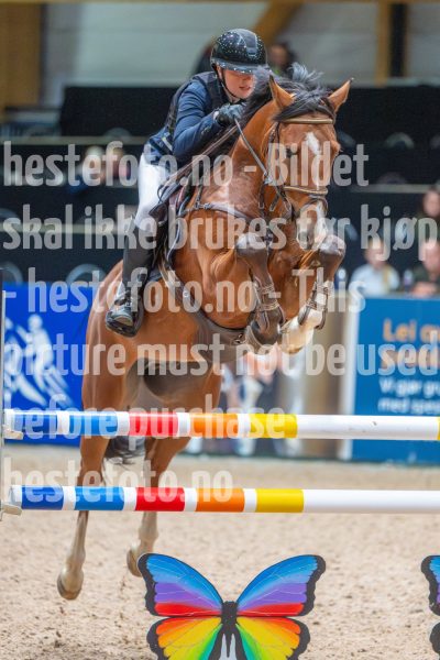 20251010-134345-DSC_1181