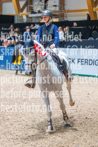 20251010-135443-DSC_1413