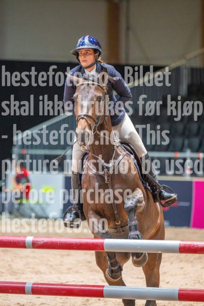 20251011-121921-DSC_9199