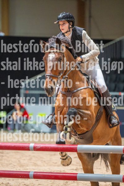 20251011-122219-DSC_9324