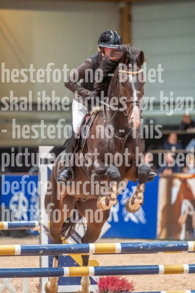 20251011-134147-DSC_4512