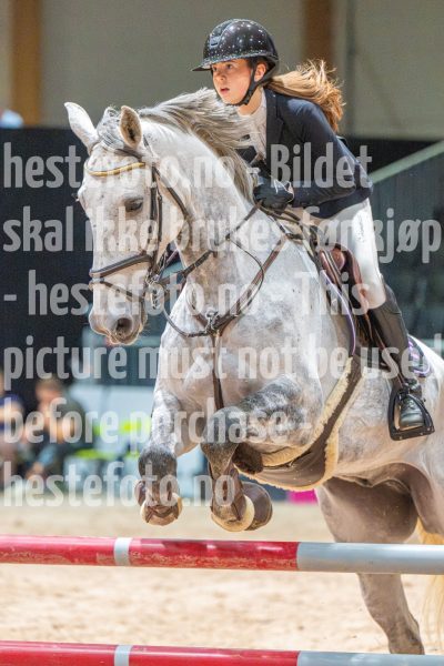 20251011-134212-DSC_2182