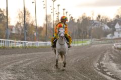 20251102-163111-DSC_3011