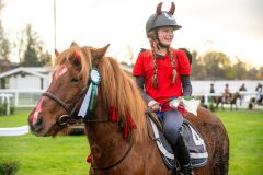 20251102-164352-DSC_3985