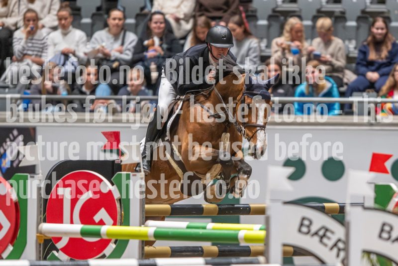 20241020-120017-2024-10-20-12-00-18-71-NIKON-Z-9
