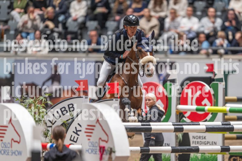 20241020-120144-2024-10-20-12-01-44-42-NIKON-Z-9