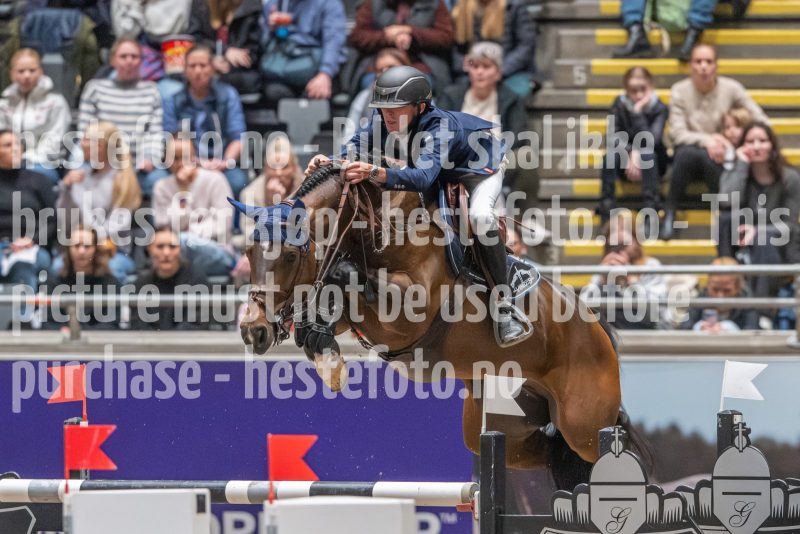 20241020-154354-2024-10-20-15-43-54-21-NIKON-Z-9
