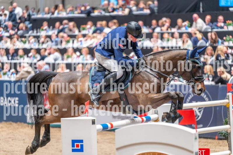 20241020-155805-2024-10-20-15-58-05-12-NIKON-Z-6-2