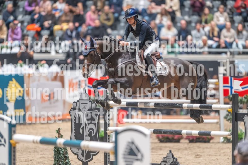 20241020-160026-2024-10-20-16-00-27-84-NIKON-Z-9