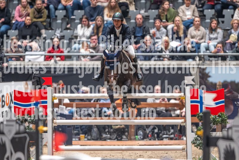 20241020-160802-2024-10-20-16-08-02-18-NIKON-Z-9