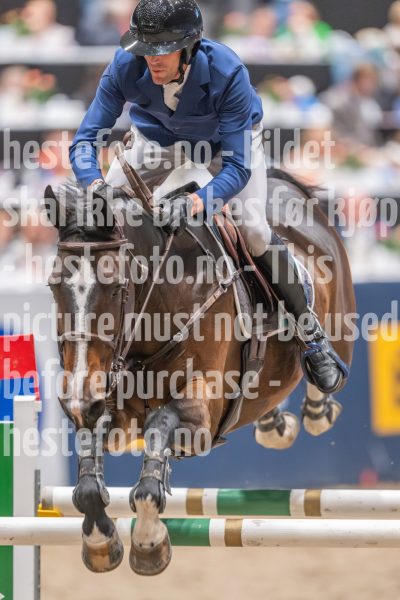 20241020-161605-2024-10-20-16-16-05-25-NIKON-Z-9